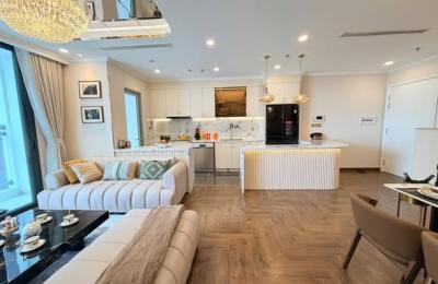 [販売中] Vinhomes Central Park - 3ベッドルーム – Landmark 4